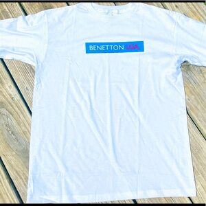 NWOT United Colors of Benetton Box Logo White T-shirt